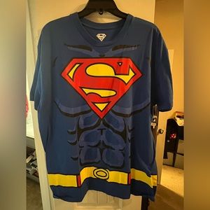 Superman Tee XXL with Cape